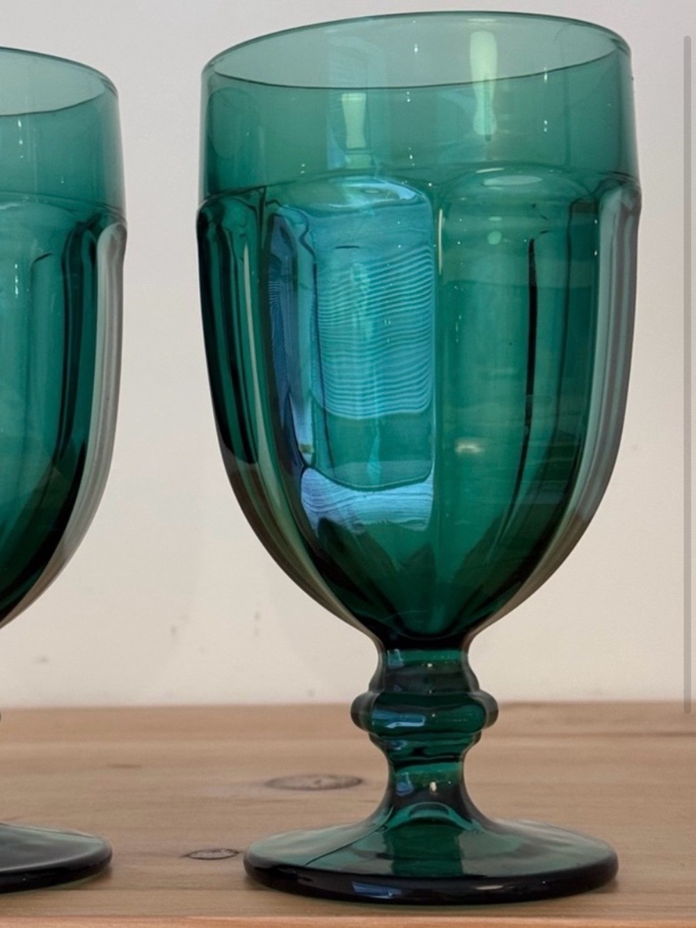 One Vintage Mid Century Mod Green
Iced Tea Water Goblet Stemware